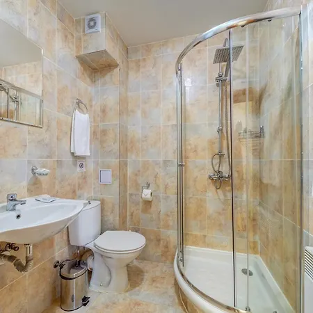 Charming 1bd Mountain Escape At The Castle Lägenhet *
